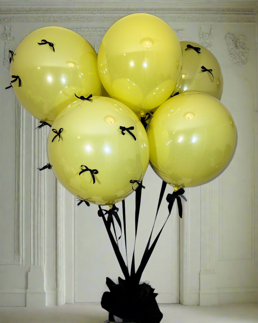 Soleil de Minuit Balloon Arrangement - set of 6