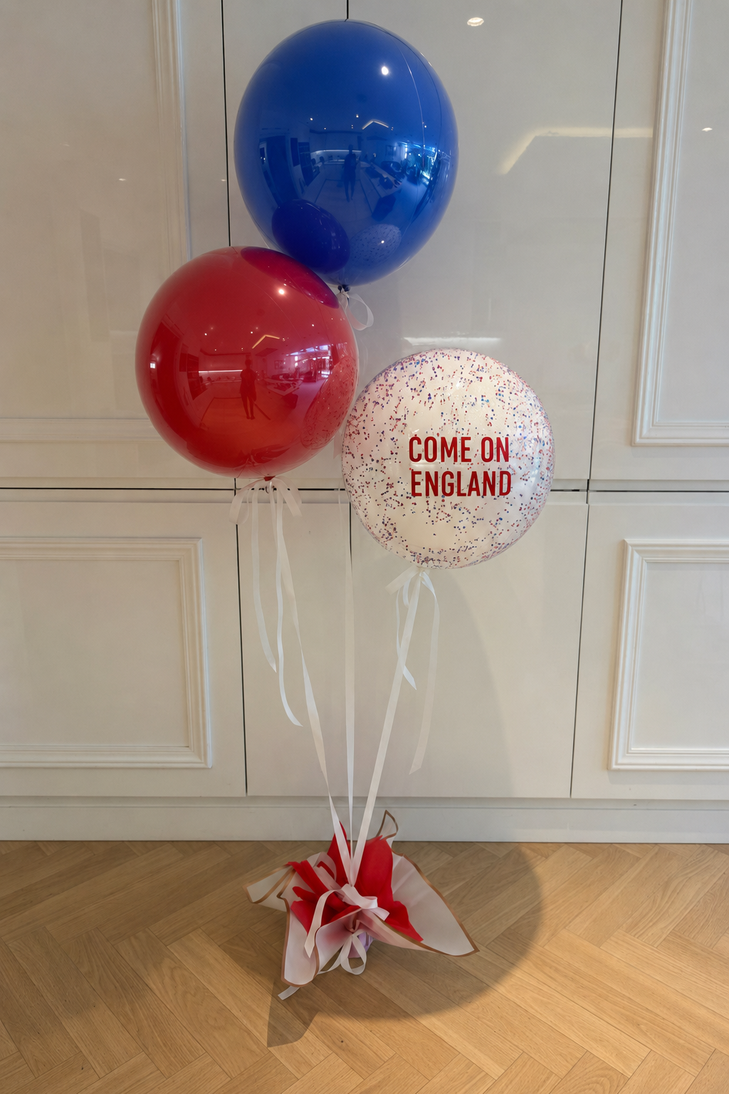 The Celebration Edit | Personalised Balloon Bouquet